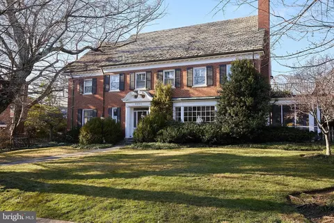6204 Elmwood Rd, Chevy Chase, MD 20815