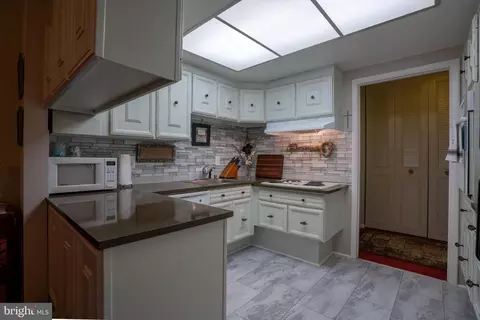 3382 Chiswick Ct #51-1C, Silver Spring, MD 20906 photo 9