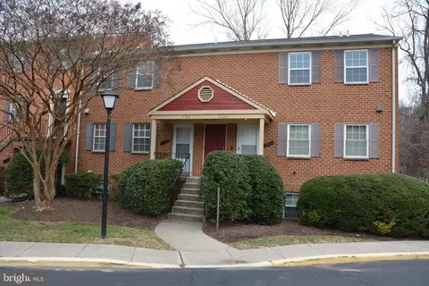 11784 Carriage House Dr #58, Silver Spring, MD 20904