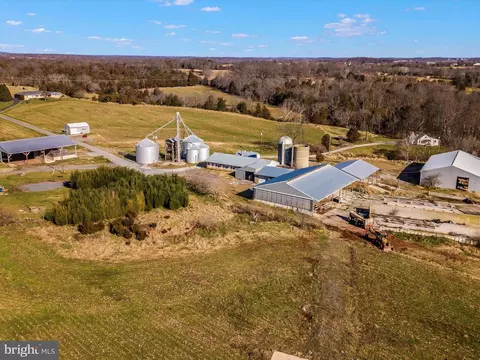 14705 Sugarland Rd, Poolesville, MD 20837 photo 10
