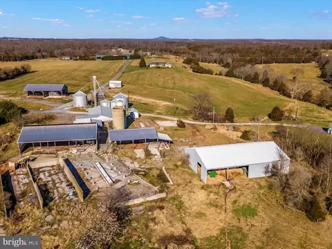 14705 Sugarland Rd, Poolesville, MD 20837 photo 11