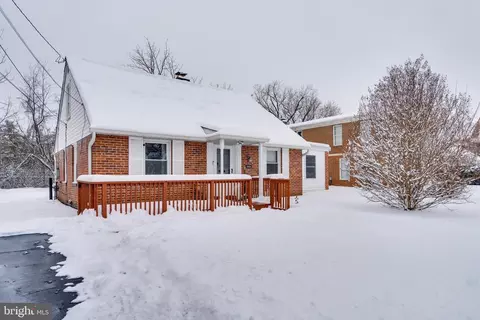 1009 Lewis Ave, Rockville, MD 20851