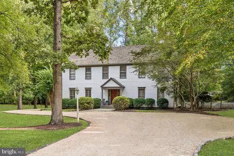 9117 Potomac Station Ln, Potomac, MD 20854