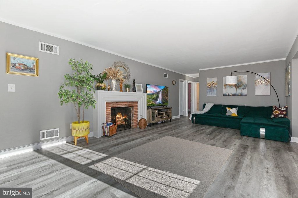1917 Plyers Mill Rd, Silver Spring, MD 20902 photo 8