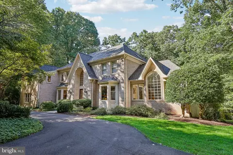 10 Hartley Hall Ct, Darnestown, MD 20874
