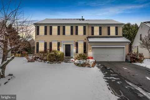 17308 Stag Horn Ct, Germantown, MD 20874
