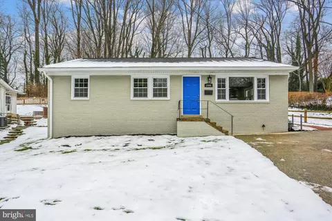 3906 Spruell Dr, Kensington, MD 20895