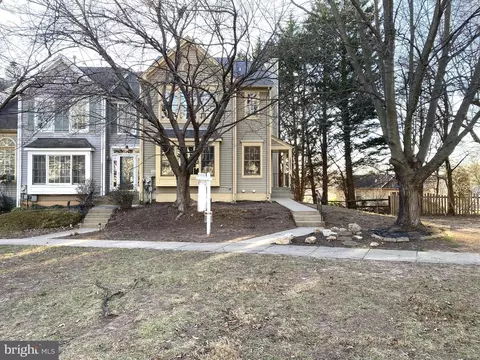 18552 Cherry Laurel Ln, Gaithersburg, MD 20879