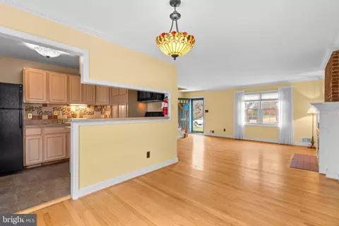 Living - 3807 Littleton St, Silver Spring, MD 20906 photo 4 of 4