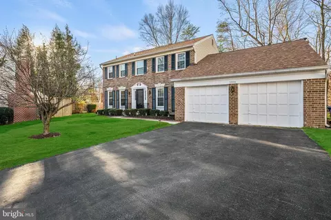12804 Tinstone Ct, Silver Spring, MD 20904 photo 2