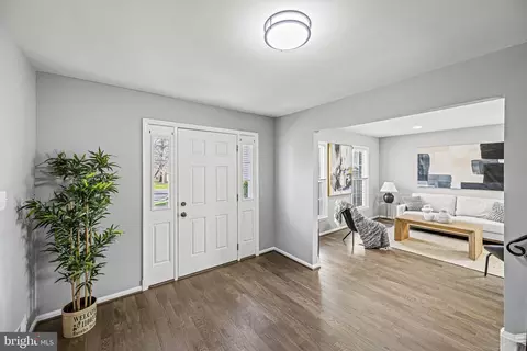 12804 Tinstone Ct, Silver Spring, MD 20904 photo 4