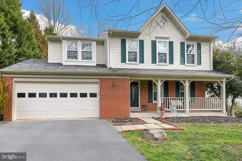 12410 Galesville Dr, Gaithersburg, MD 20878