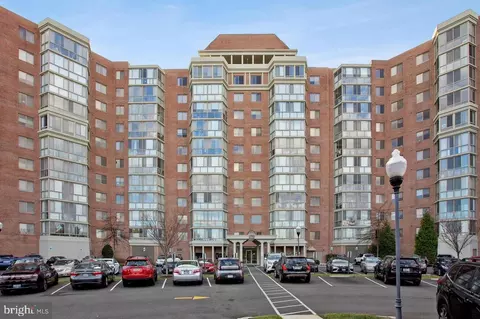 Exterior - 15100 Interlachen Dr #4-301, Silver Spring, MD 20906 photo 2 of 2