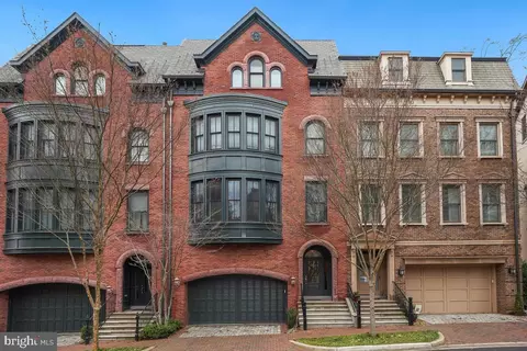 12587 Ansin Circle Dr, Potomac, MD 20854