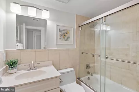 10853 Amherst Ave #1, Silver Spring, MD 20902 photo 23