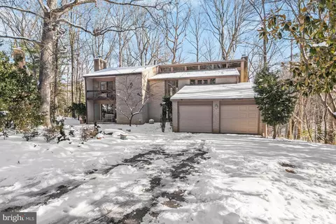 10501 Streamview Ct, Potomac, MD 20854 photo 34