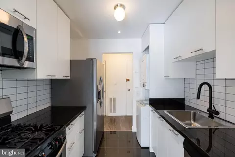 3364 Hewitt Ave #202, Silver Spring, MD 20906 photo 6
