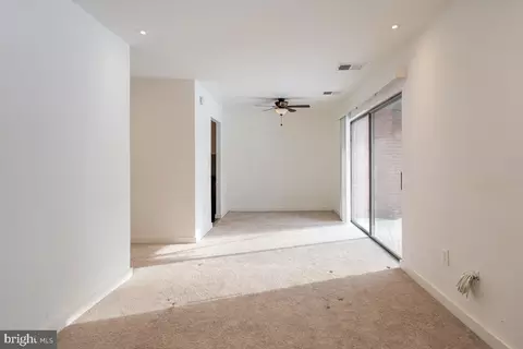 3364 Hewitt Ave #202, Silver Spring, MD 20906 photo 10