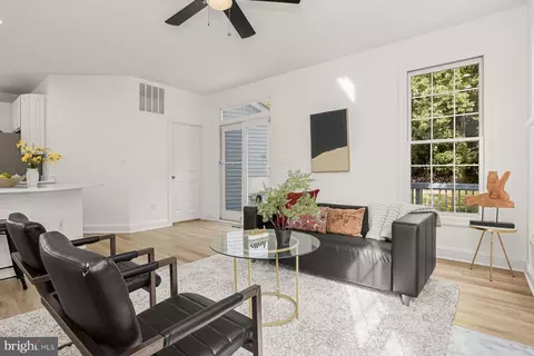 Living - 326 Flannery Ln, Silver Spring, MD 20904 photo 4 of 13