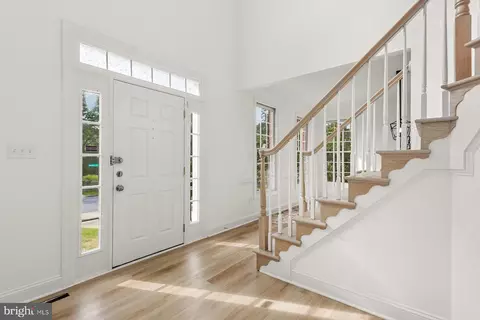 Entry Way - 326 Flannery Ln, Silver Spring, MD 20904 photo 1 of 4