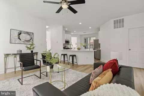 Living - 326 Flannery Ln, Silver Spring, MD 20904 photo 5 of 13