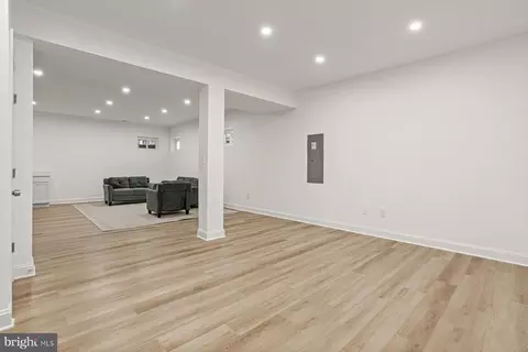 Living - 326 Flannery Ln, Silver Spring, MD 20904 photo 9 of 13