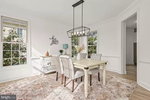 Dining - 326 Flannery Ln, Silver Spring, MD 20904 photo 3 of 4