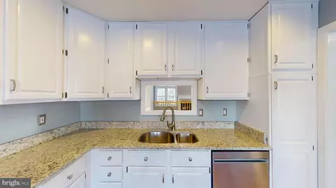 1922 Westchester Dr, Silver Spring, MD 20902 photo 8