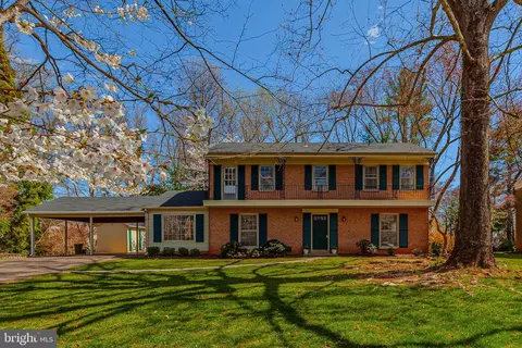 12632 Saint James Rd, Rockville, MD 20850