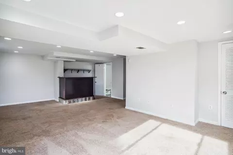 10207 Duvawn Pl, Silver Spring, MD 20902 photo 18
