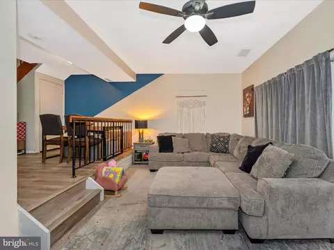 3318 Claridge Ct, Silver Spring, MD 20902 photo 8