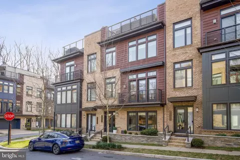 10004 Laureate Way, Bethesda, MD 20814