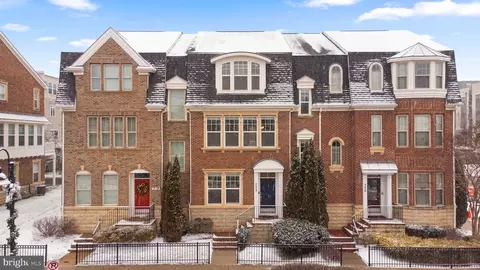 722 Crown Park Ave, Gaithersburg, MD 20878