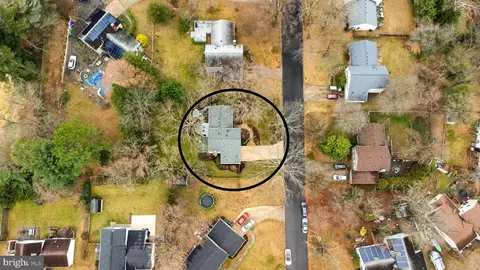 Floorplan - 14005 Pond View Rd, Silver Spring, MD 20905 photo 5 of 6