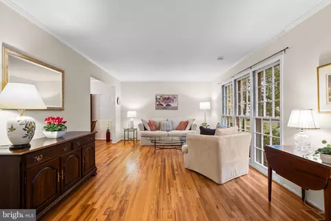 Living - 14005 Pond View Rd, Silver Spring, MD 20905 photo 2 of 10