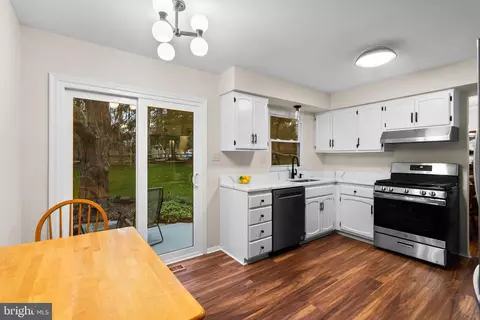 Kitchen - 14005 Pond View Rd, Silver Spring, MD 20905 photo 4 of 4