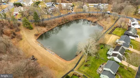 View/Area - 14005 Pond View Rd, Silver Spring, MD 20905 photo 4 of 5