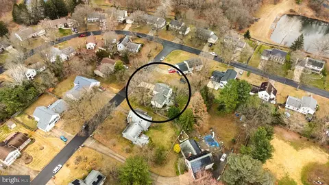 View/Area - 14005 Pond View Rd, Silver Spring, MD 20905 photo 3 of 5