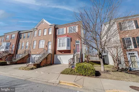 1614 White Oak Vista Dr, Silver Spring, MD 20904