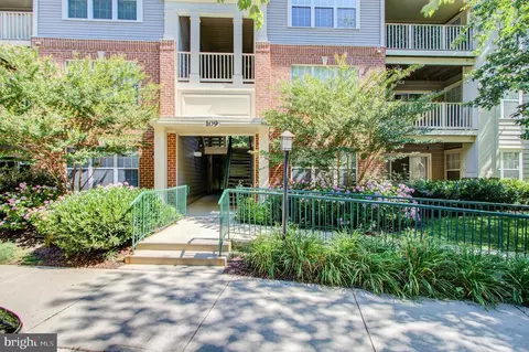 109 Timberbrook Ln #203, Gaithersburg, MD 20878