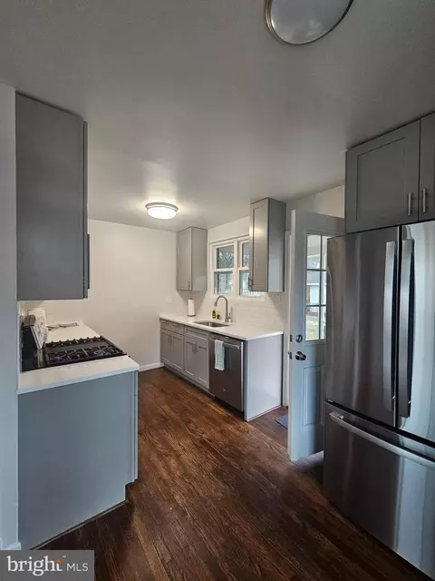 Kitchen - 12509 Bushey Dr, Silver Spring, MD 20906 photo 4 of 7