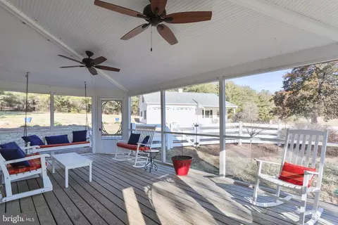 Exterior - 16911 Barnesville Rd, Boyds, MD 20841 photo 13 of 19