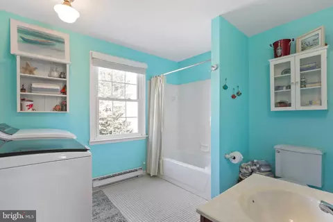Bath - 16911 Barnesville Rd, Boyds, MD 20841 photo 4 of 4