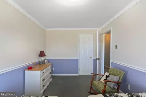 Bedroom - 16911 Barnesville Rd, Boyds, MD 20841 photo 8 of 10