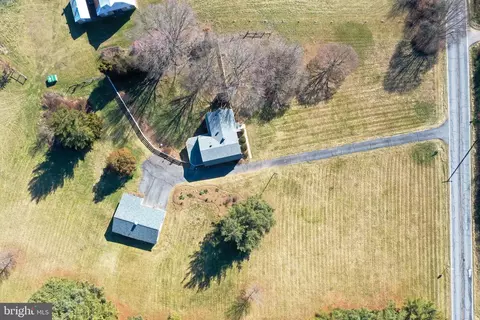 View/Area - 16911 Barnesville Rd, Boyds, MD 20841 photo 6 of 7