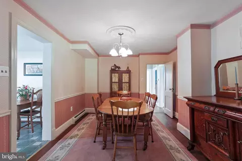 Dining - 16911 Barnesville Rd, Boyds, MD 20841 photo 1 of 2
