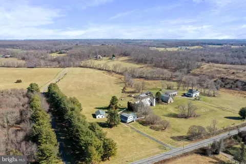 View/Area - 16911 Barnesville Rd, Boyds, MD 20841 photo 3 of 7