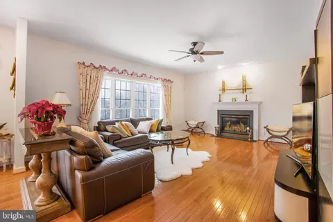 14526 Fairdale Rd, Silver Spring, MD 20905 photo 9