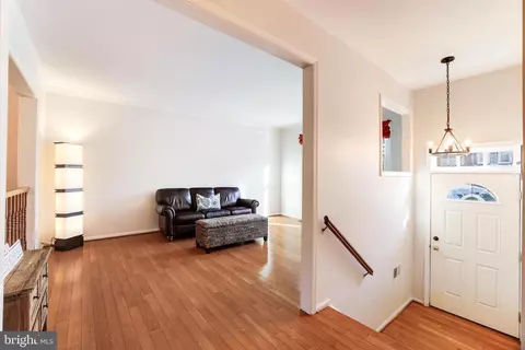 9053 Ottawa Pl, Silver Spring, MD 20910 photo 5
