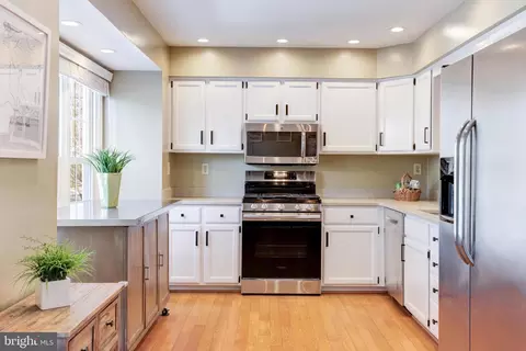 9053 Ottawa Pl, Silver Spring, MD 20910 photo 13
